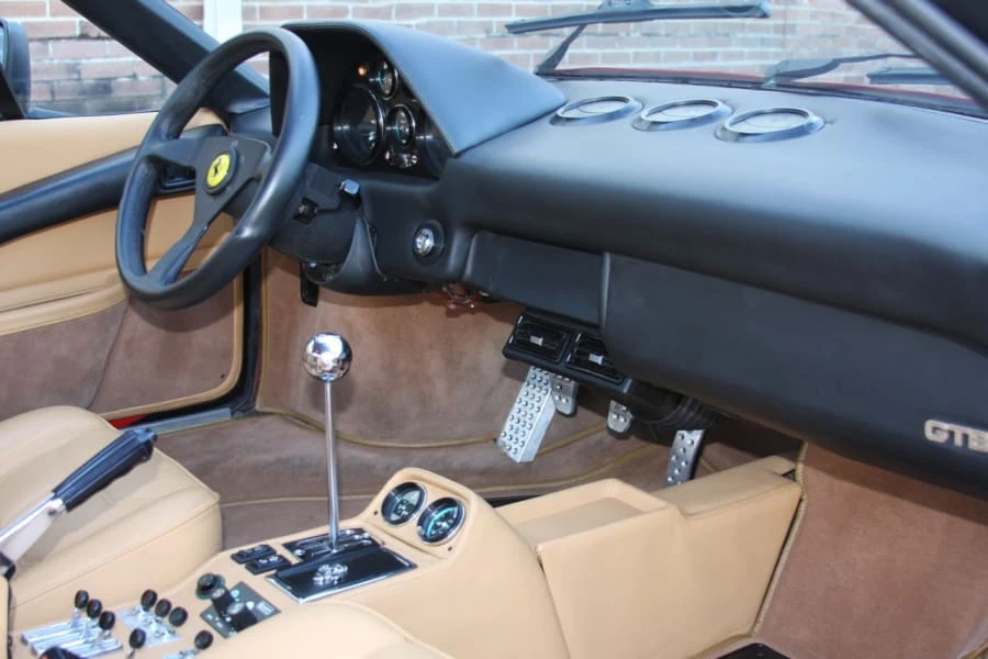 1984 Ferrari 308 GTB QV - Image 5 of 9