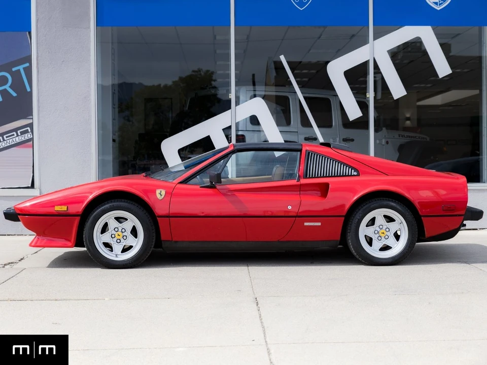 1984 Ferrari 308 GTS QV - Image 2 of 21