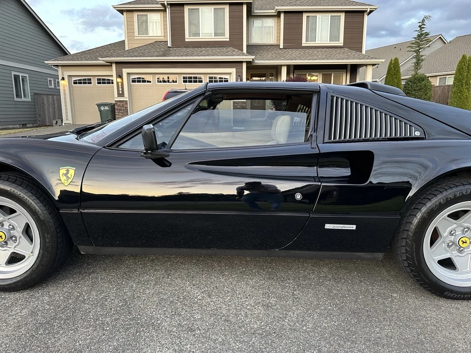 1984 Ferrari 308 GTS QV - Image 21 of 21