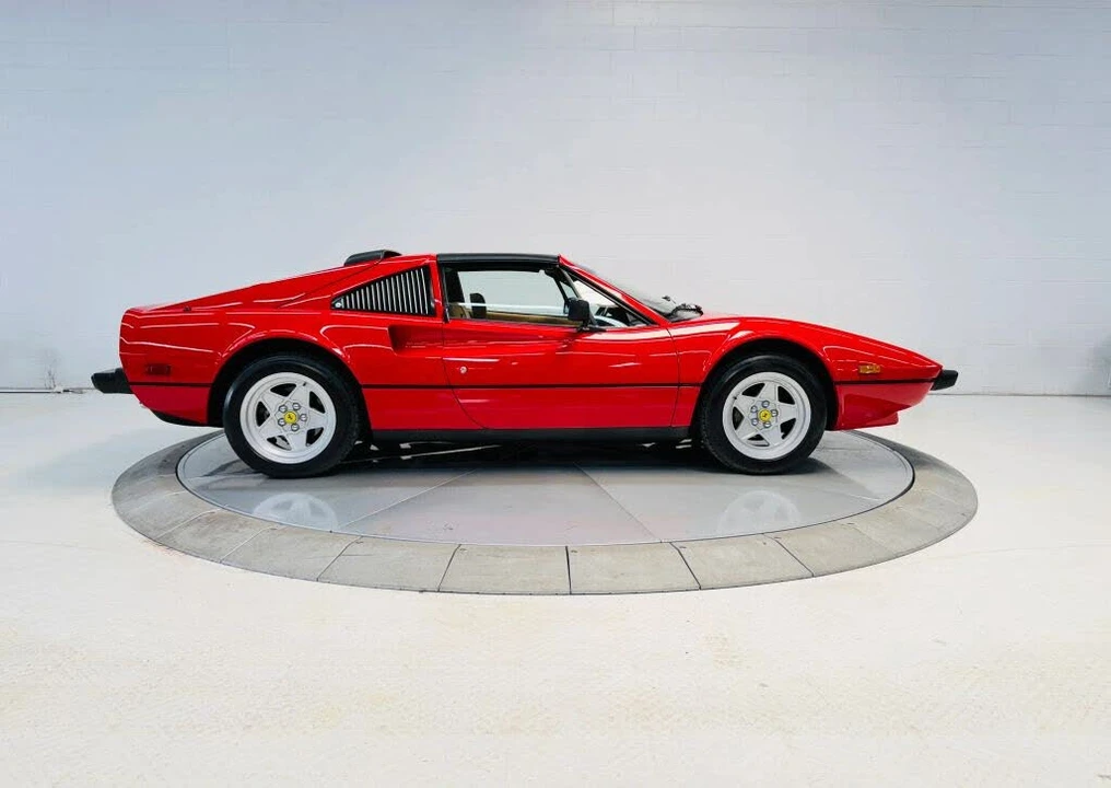 1984 Ferrari 308 GTS QV - Image 17 of 31