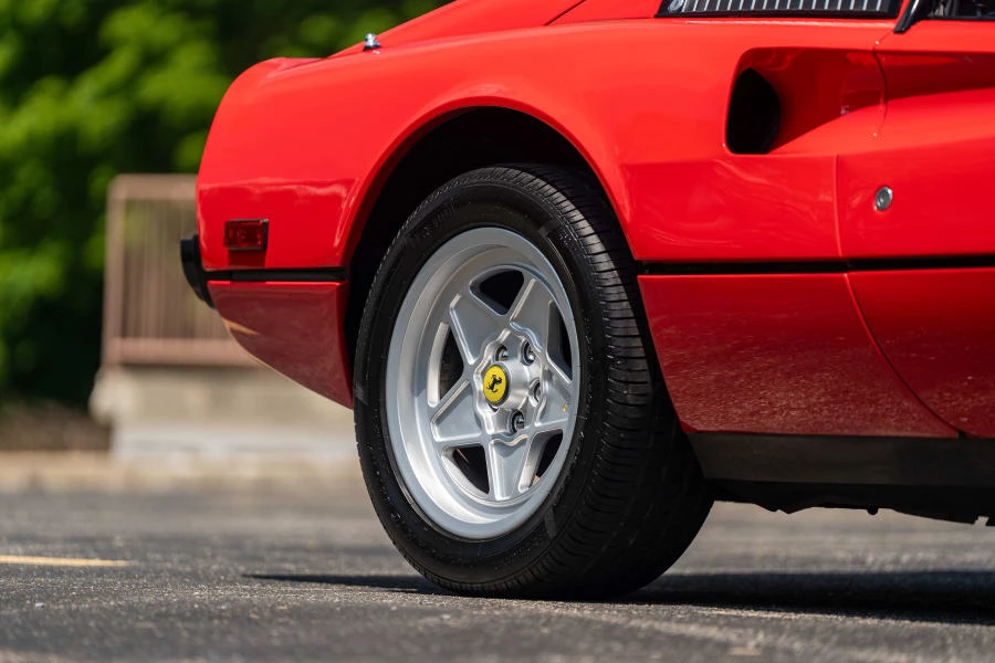 1984 Ferrari 308 GTS QV - Image 24 of 31