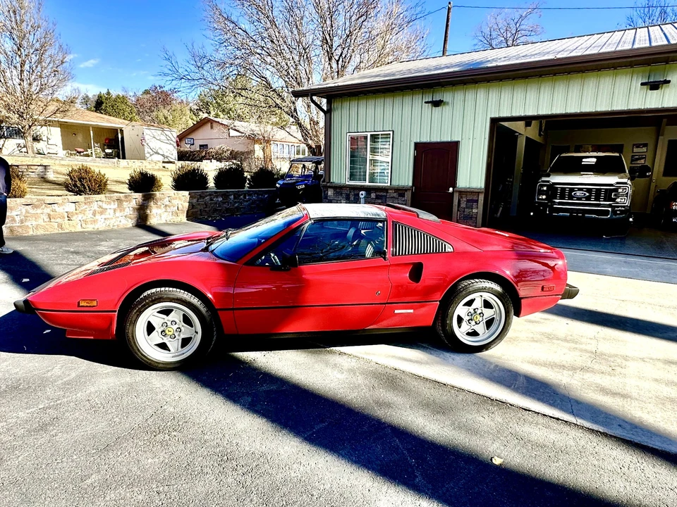1984 Ferrari 308 GTS QV - Image 5 of 31