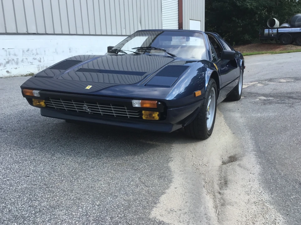 1984 Ferrari 308 GTS QV - Image 2 of 31