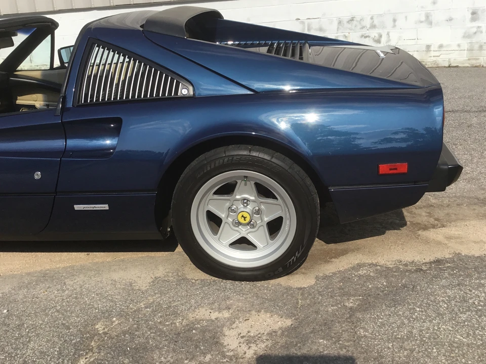 1984 Ferrari 308 GTS QV - Image 25 of 31