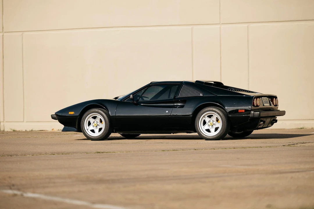 1984 Ferrari 308 GTS QV - Image 27 of 31
