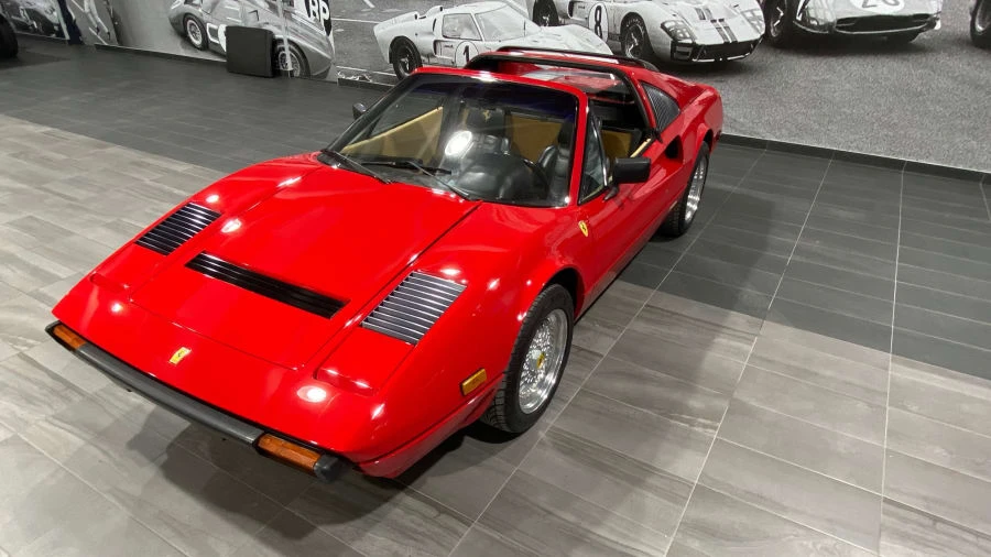 1984 Ferrari 308 GTS - Image 11 of 12
