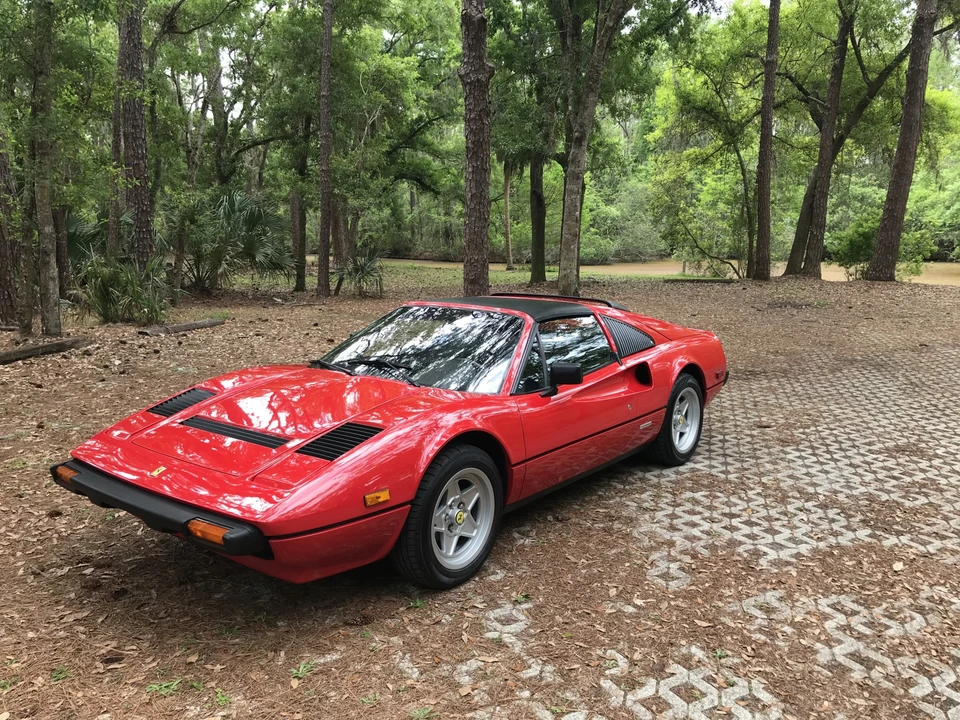 1984 Ferrari 308 GTS QV - Image 2 of 31