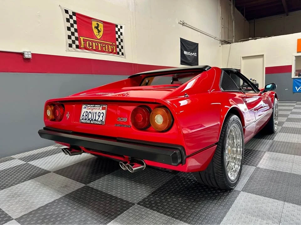 1984 Ferrari 308 GTS QV - Image 3 of 20