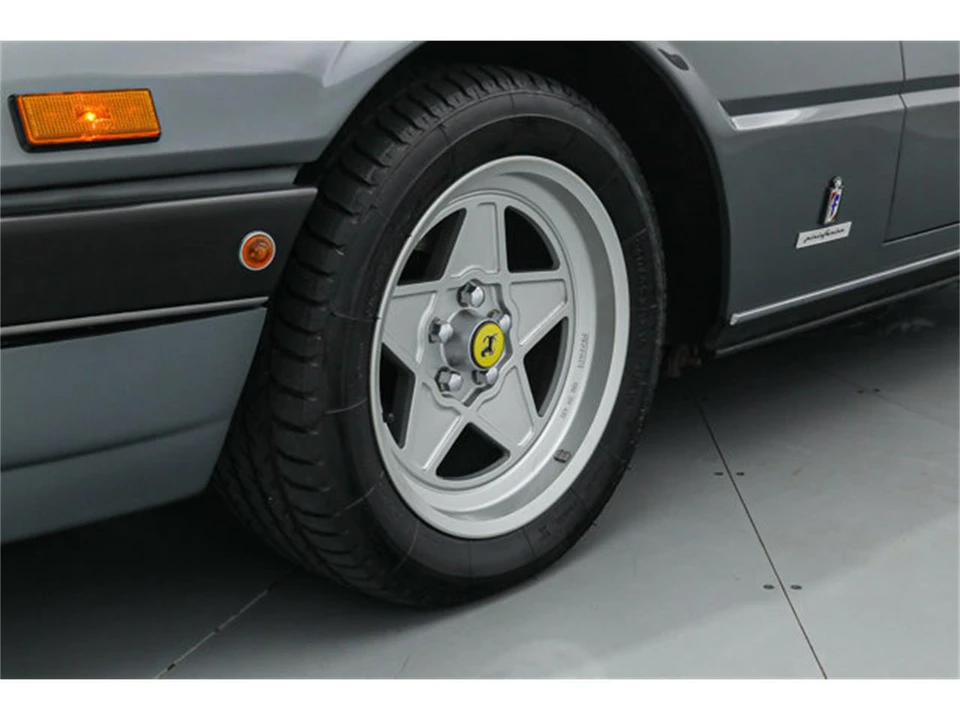 1984 Ferrari 400i - Image 16 of 31