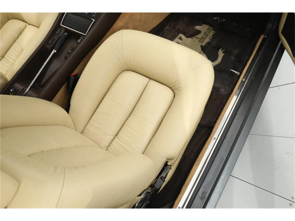 1984 Ferrari 400i - Image 22 of 31