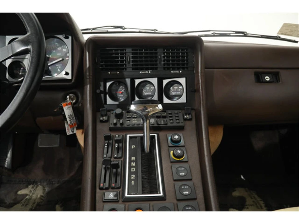 1984 Ferrari 400i - Image 28 of 31