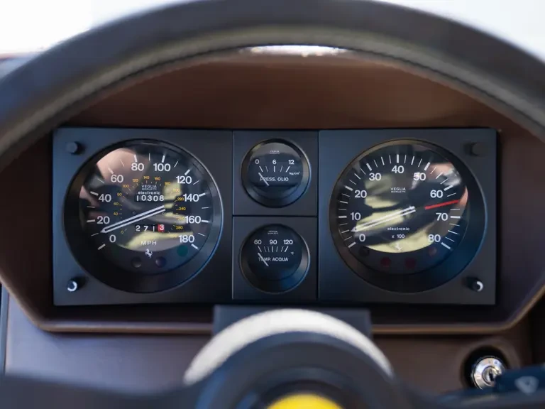 1984 Ferrari 400i - Image 15 of 31