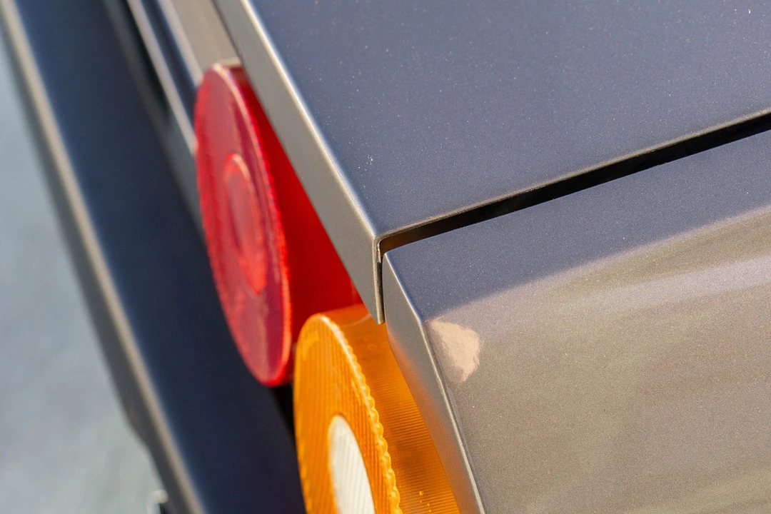 1984 Ferrari 400i - Image 29 of 31