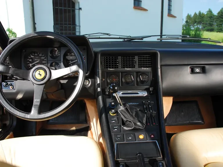 1984 Ferrari 400i - Image 11 of 25