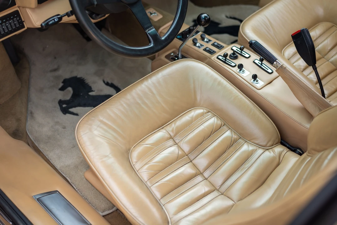 1984 Ferrari 512 BBi - Image 13 of 31
