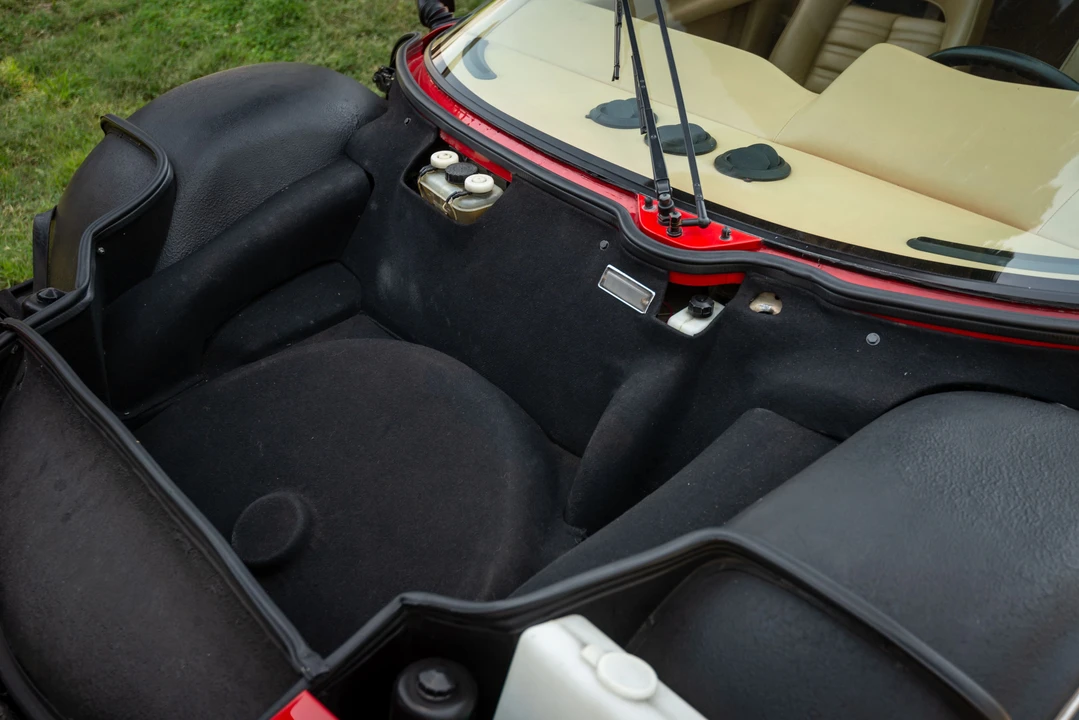1984 Ferrari 512 BBi - Image 25 of 31