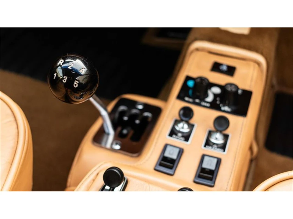 1984 Ferrari 512 BBi - Image 27 of 31