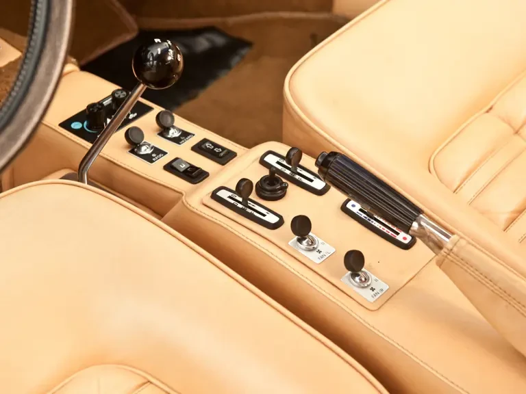 1984 Ferrari 512 BBi - Image 18 of 23