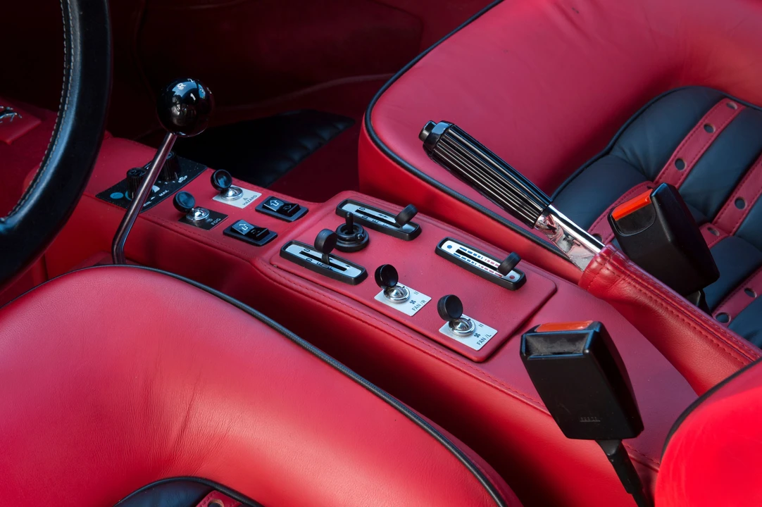 1984 Ferrari 512 BBi - Image 5 of 29