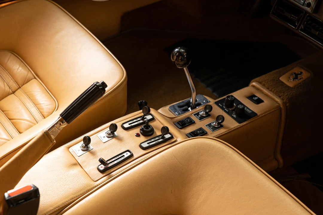 1984 Ferrari 512 BBi - Image 17 of 31