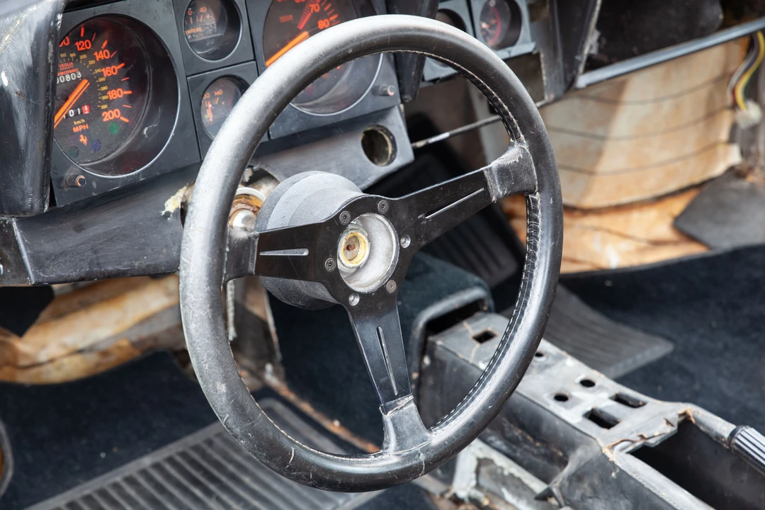 1984 Ferrari 512 BBi - Image 15 of 25