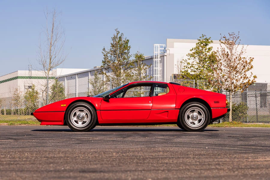 1984 Ferrari 512 BBi - Image 2 of 31