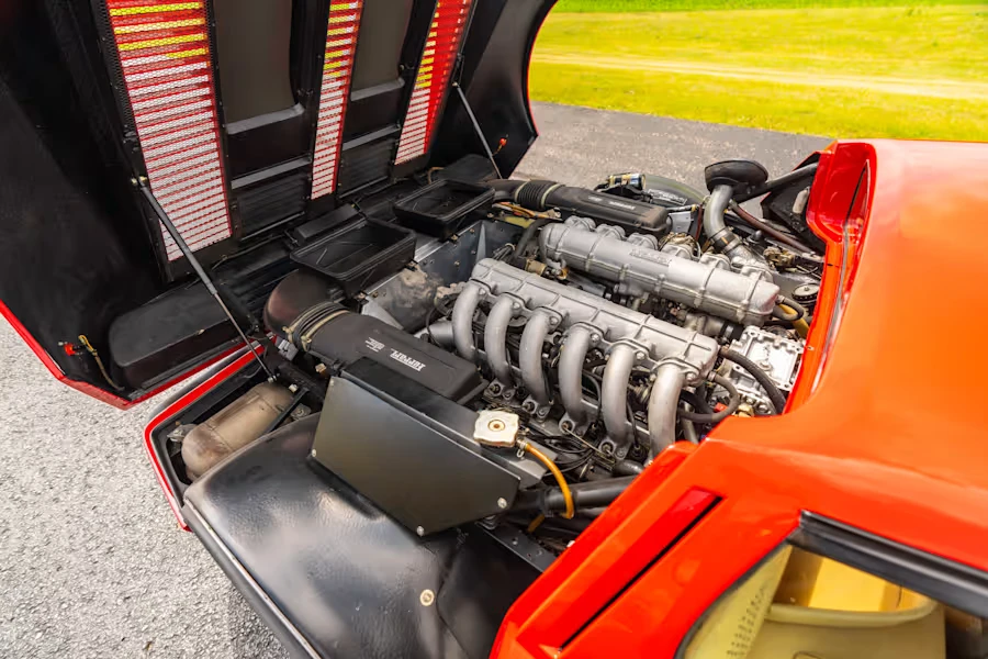 1984 Ferrari 512 BBi - Image 30 of 31