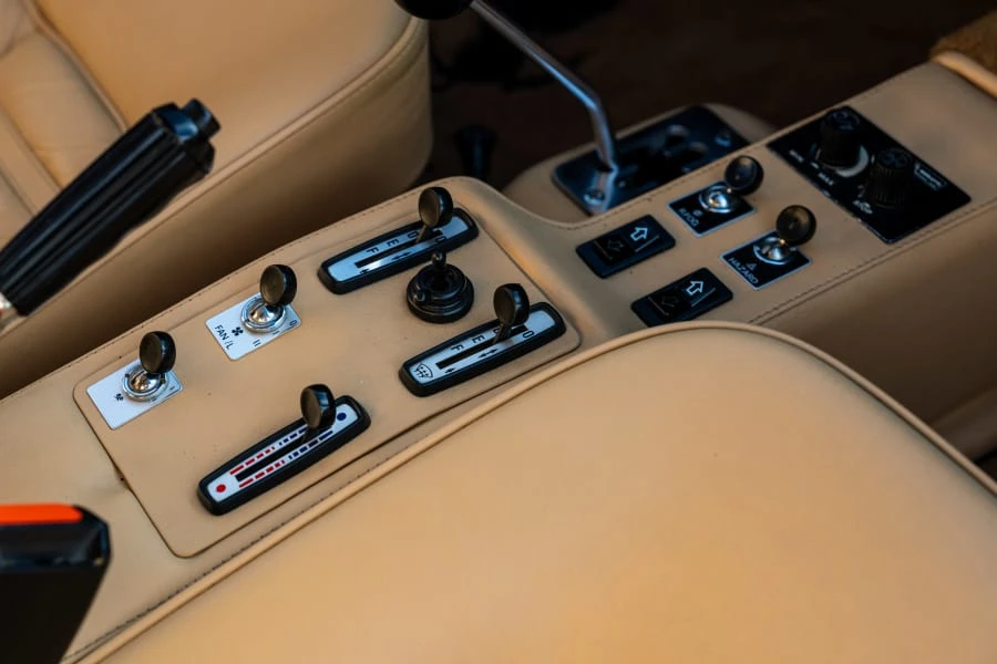1984 Ferrari 512 BBi - Image 27 of 31