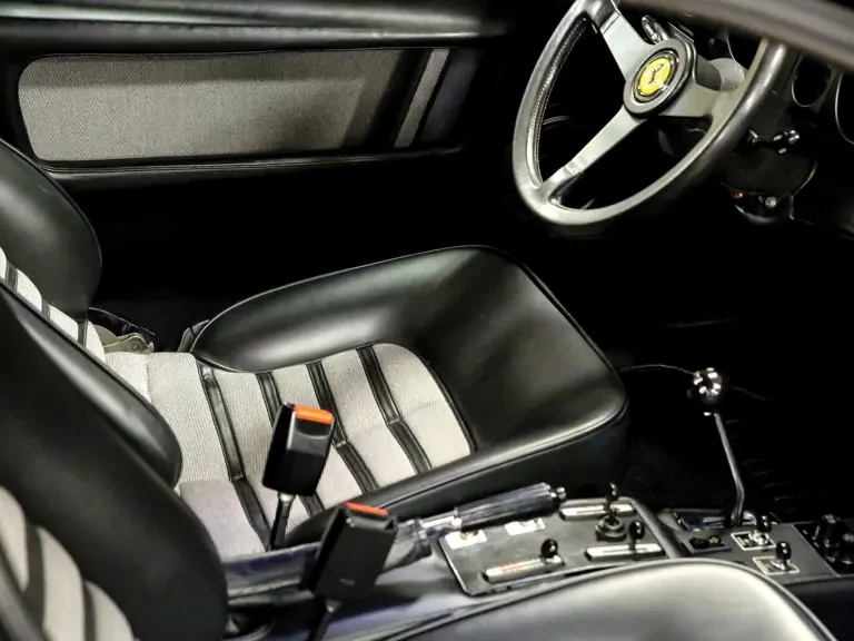 1984 Ferrari 512 BBi - Image 11 of 28
