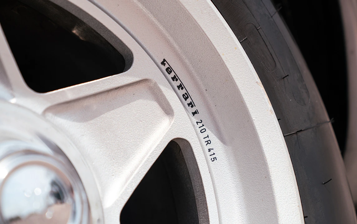 1984 Ferrari 512 BBi - Image 16 of 26