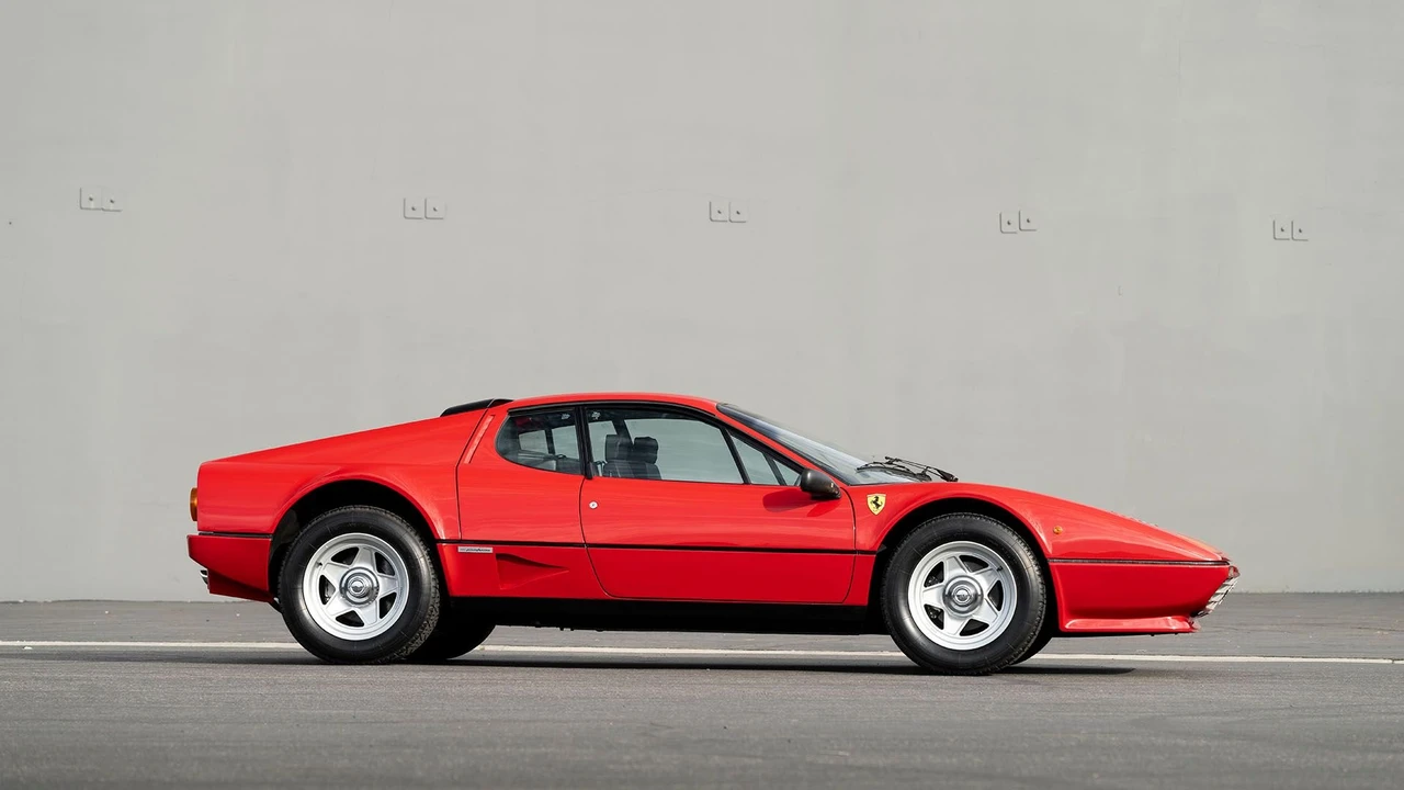 1984 Ferrari 512 BBi - Image 2 of 31
