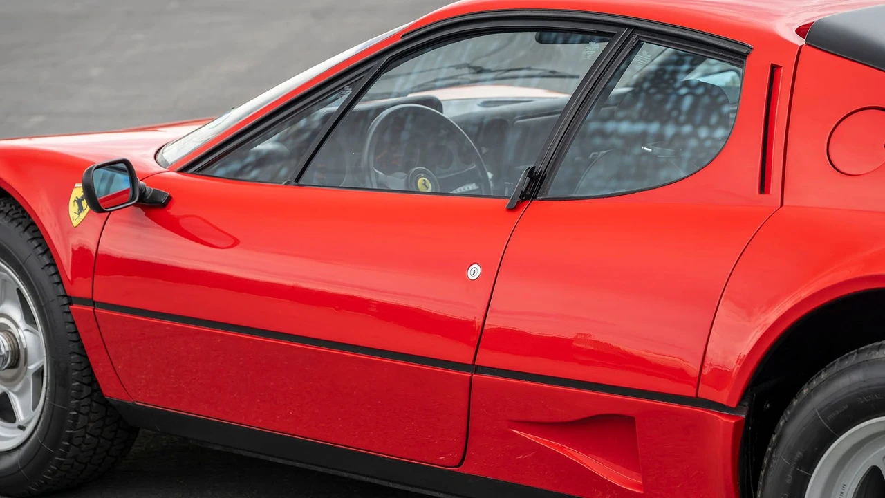 1984 Ferrari 512 BBi - Image 27 of 31