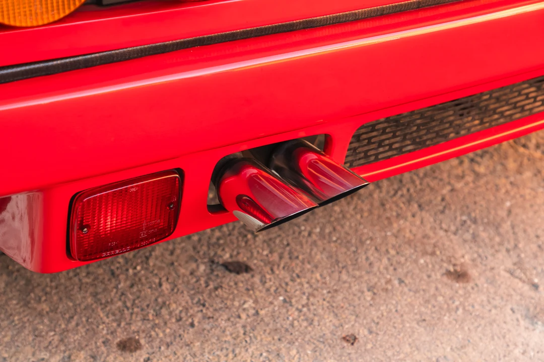 1984 Ferrari 512 BBi - Image 28 of 31