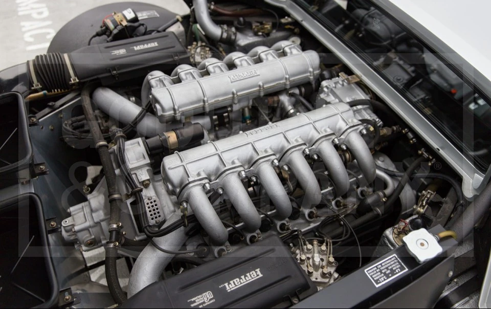 1984 Ferrari 512 BBi - Image 18 of 19