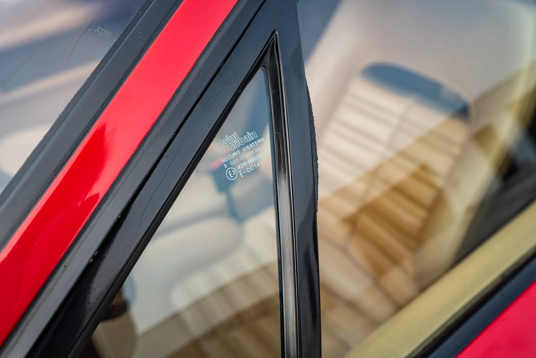 1984 Ferrari 512 BBi - Image 27 of 31