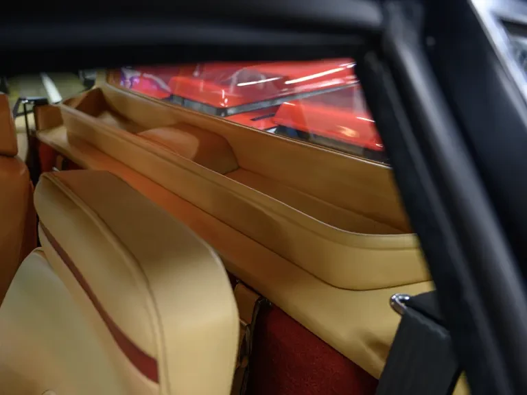1984 Ferrari 512 BBi - Image 29 of 31