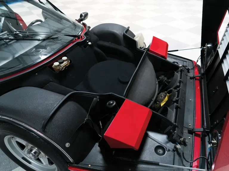 1984 Ferrari 512 BBi - Image 21 of 28