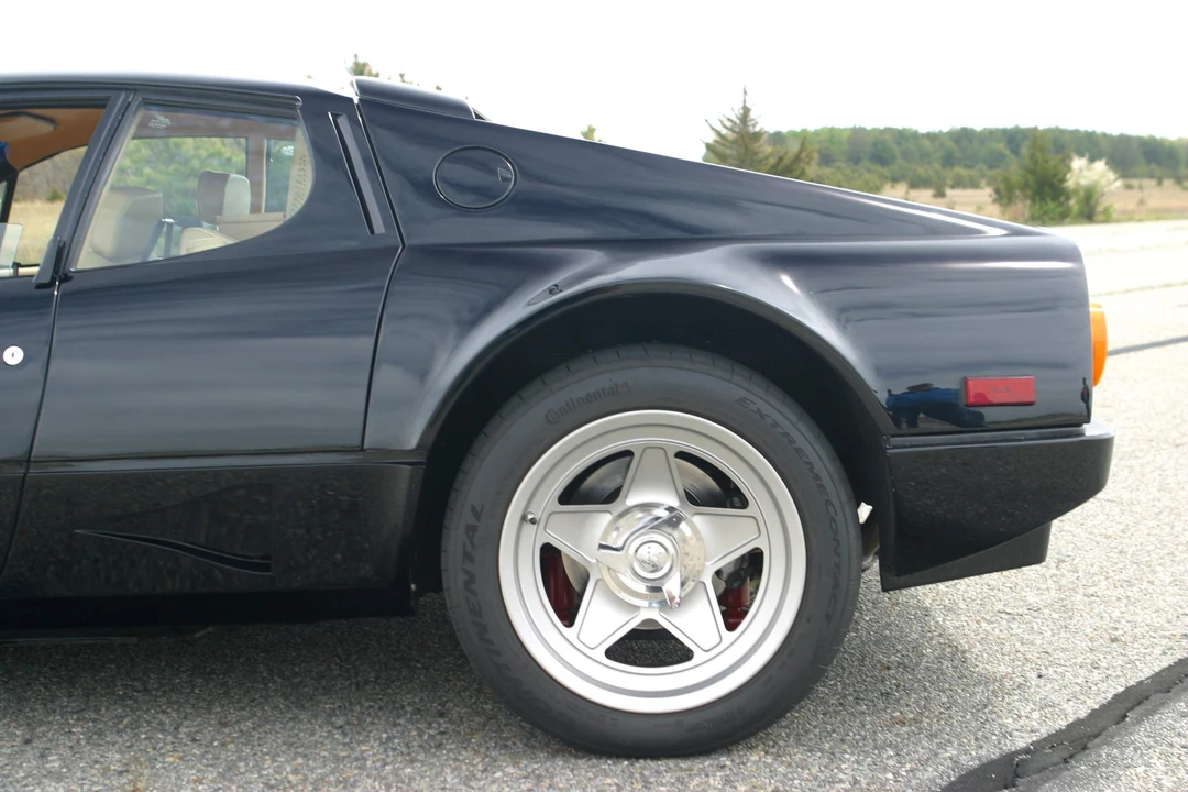 1984 Ferrari 512 BBi - Image 25 of 31