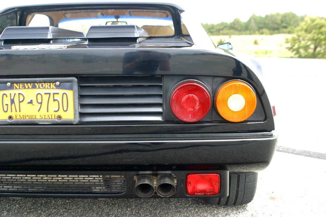 1984 Ferrari 512 BBi - Image 30 of 31