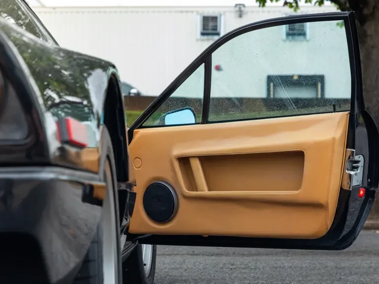 1984 Ferrari 512 BBi - Image 28 of 31