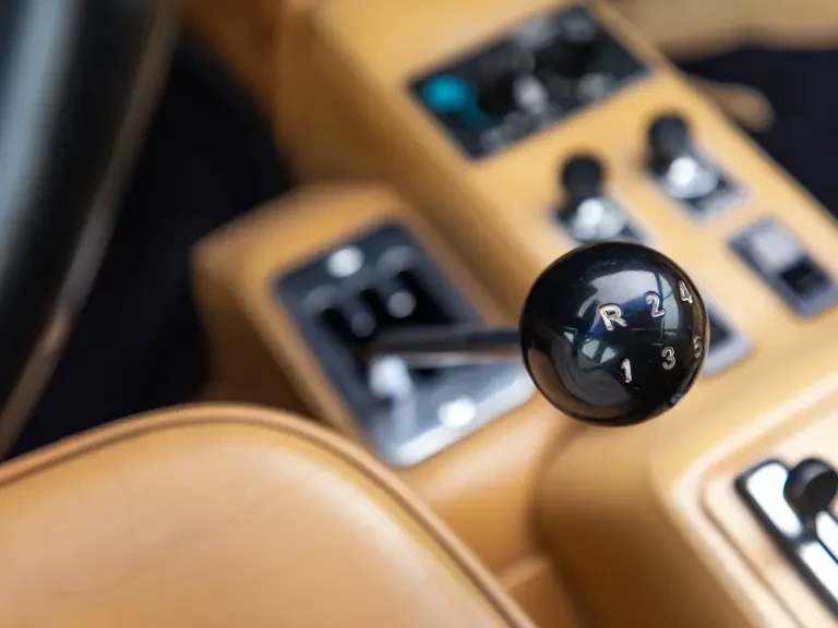 1984 Ferrari 512 BBi - Image 17 of 31