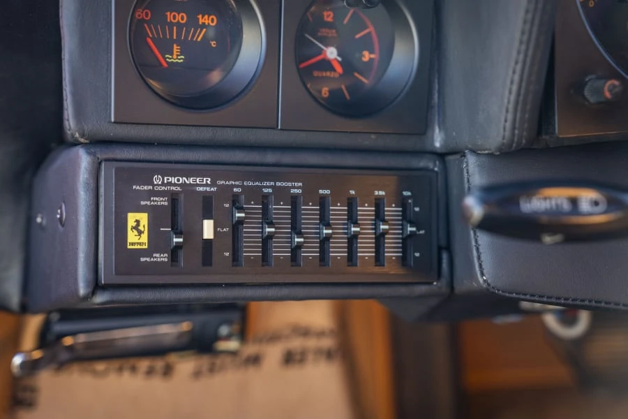 1984 Ferrari 512 BBi - Image 28 of 31