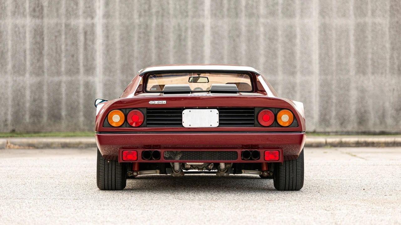 1984 Ferrari 512 BBi - Image 2 of 31