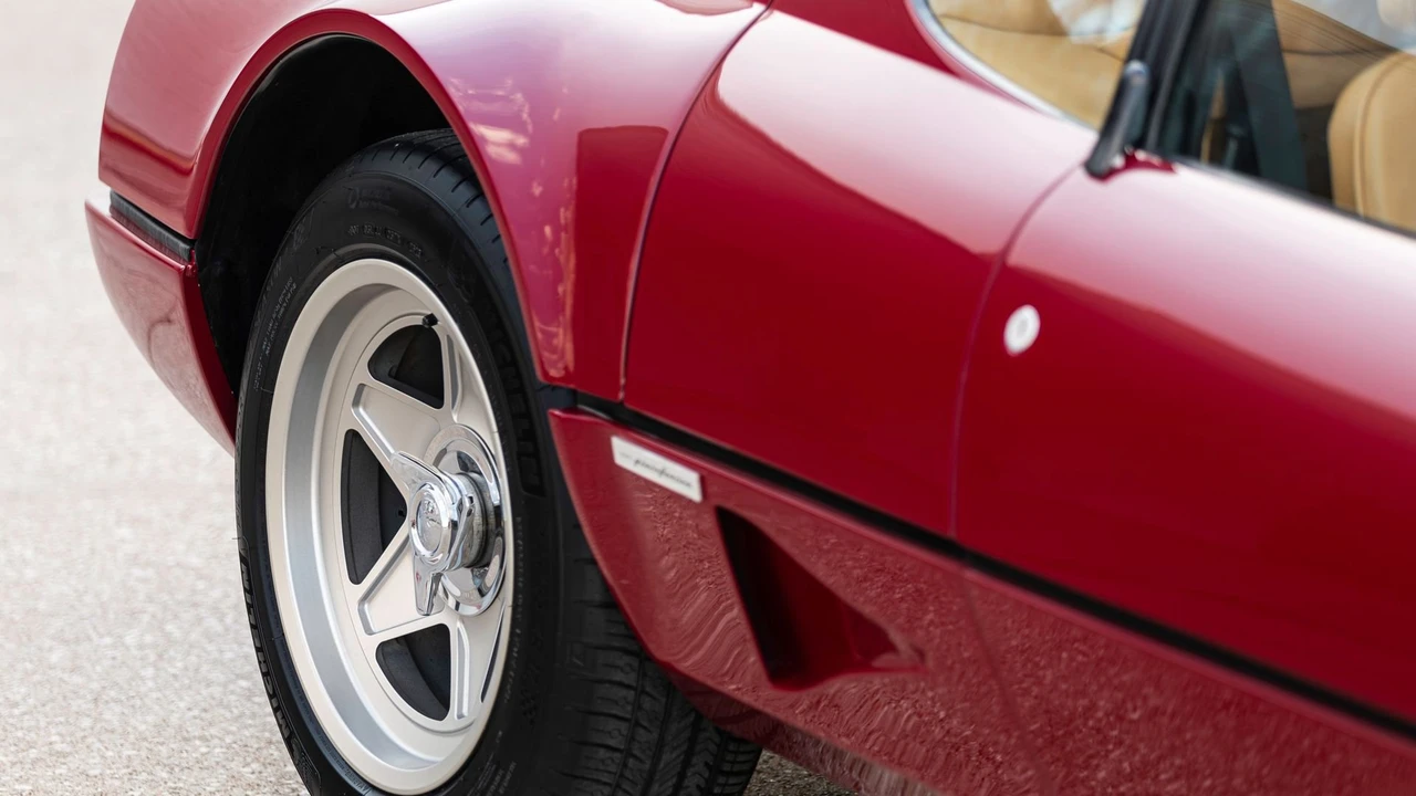 1984 Ferrari 512 BBi - Image 14 of 31