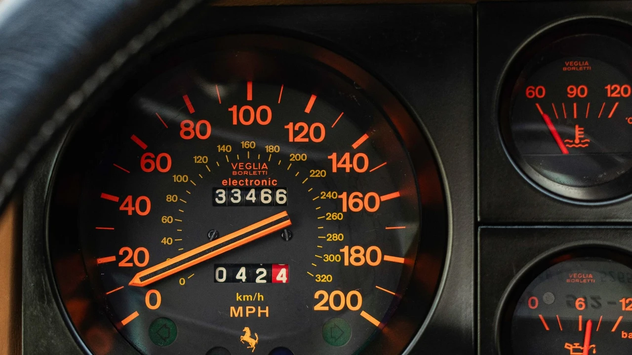 1984 Ferrari 512 BBi - Image 19 of 31