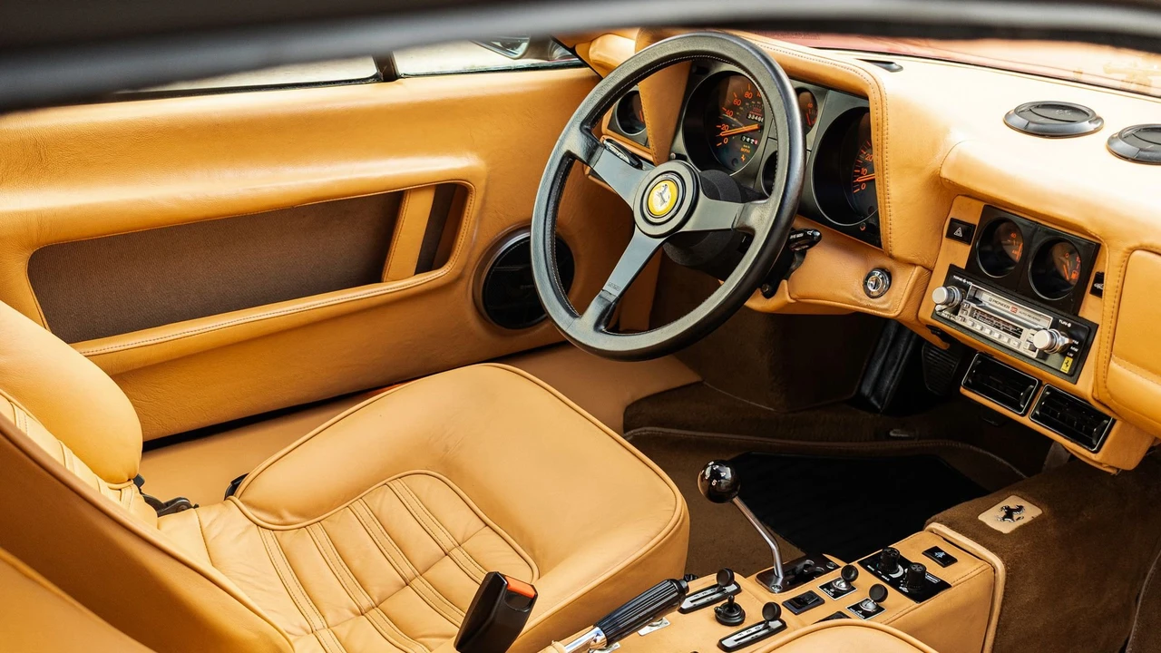 1984 Ferrari 512 BBi - Image 29 of 31