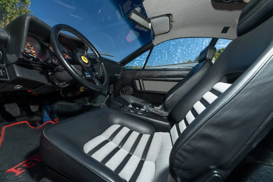 1984 Ferrari 512 BBi - Image 28 of 31