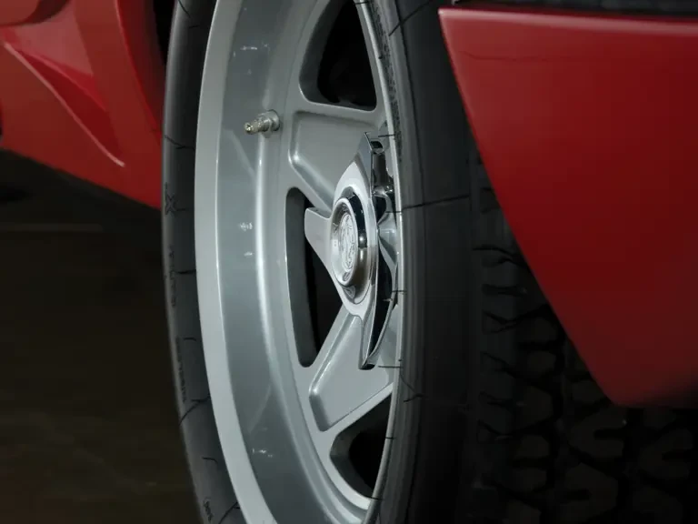 1984 Ferrari 512 BBi - Image 20 of 31