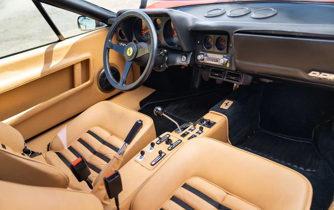 1984 Ferrari 512 BBi - Image 16 of 30