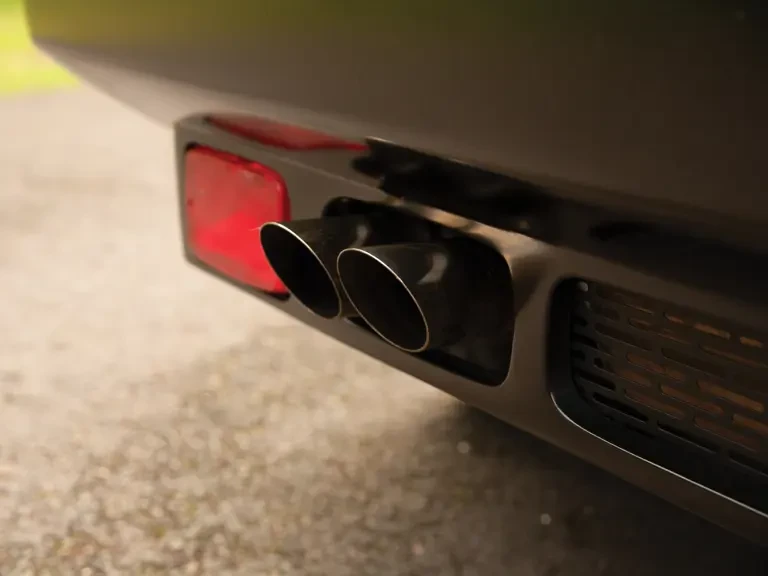 1984 Ferrari 512 BBi - Image 28 of 31